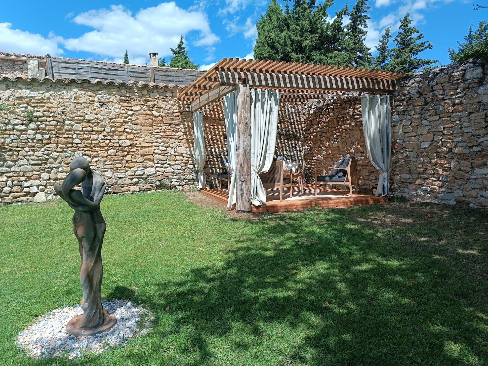 Bed and Breakfast Mas De L'Amme Valréas Exterior foto